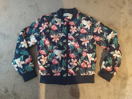 Vetrovka, reserved,146