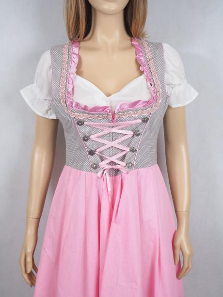 Kvalitné krojové šaty, 40