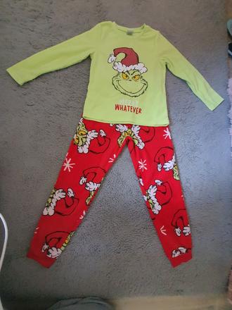 Grinch pyzamo 134-140, 134
