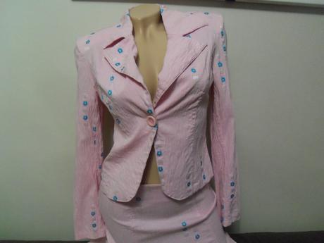 Kostým zn. stessi - eu 36, 36