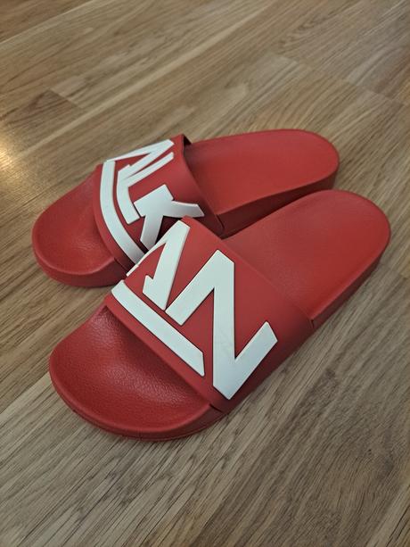 Slapky alkan c.37, 37