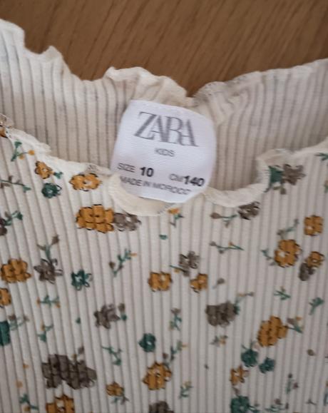 Rebrované tričko zara, 140