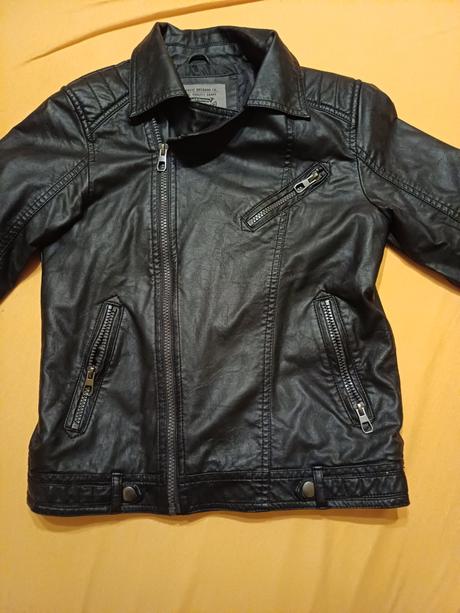 Frajerská koženková bunda, c&a,140