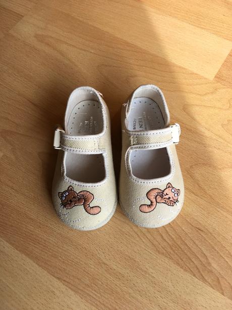 Sandalky - renbut, ren but,19