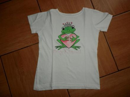 Tričko so žabkou, 116