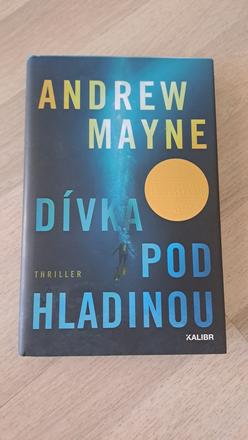 Andrew mayne dívka pod hladinou, 