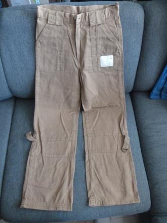 Športové nohavice, 152