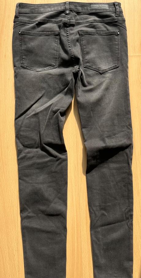 Sivé rifle reserved, reserved,38