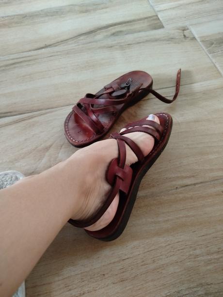 Kožené sandálky, 37