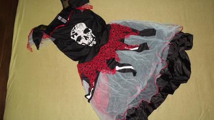 Saty pre piratku george, 