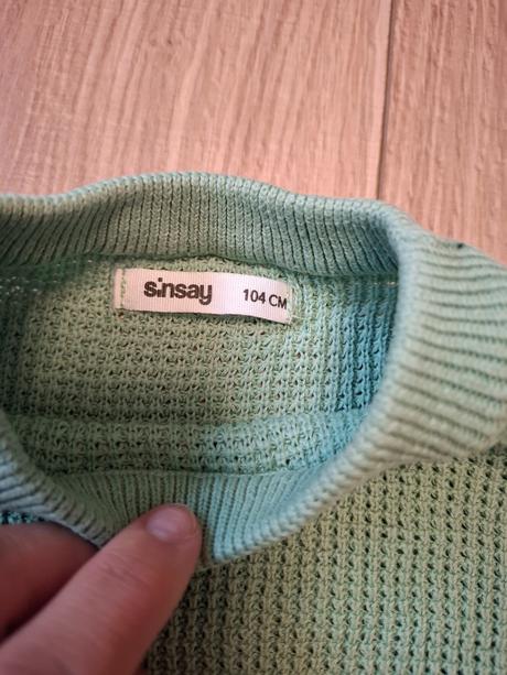 Svetrík, sinsay,104
