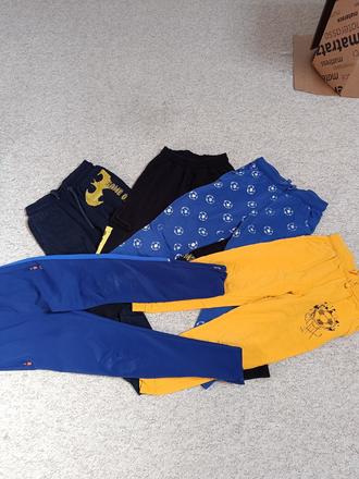 Balík tepláky 134, 122–134