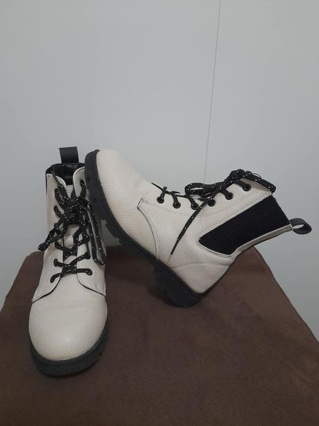 Prechodné čižmy, veľ. 33, 33