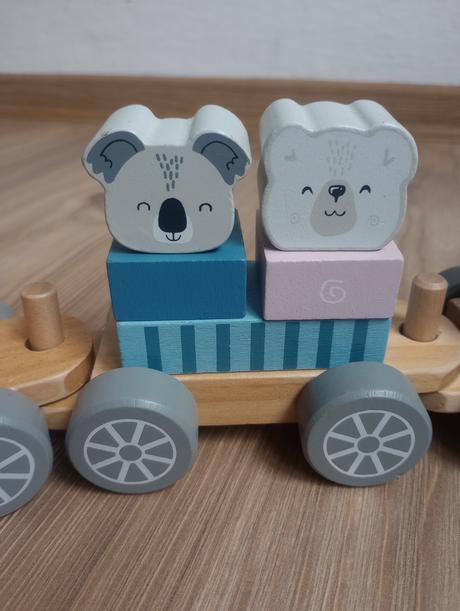 Drevený vláčik viga,