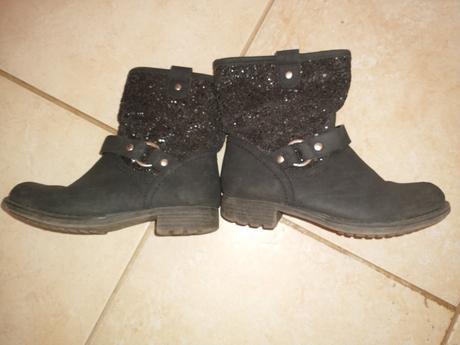 Cizmicky, deichmann,29