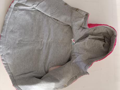 Dievčenská vesta, 92