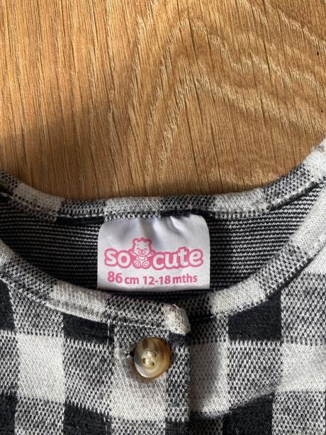 Karovane šaty, pepco,86