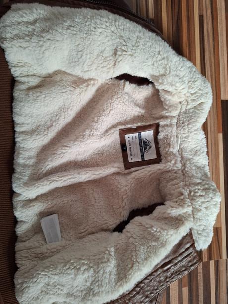 Bunda / koženka, 74