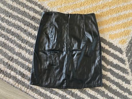 Koženková sukňa xs/s, xs