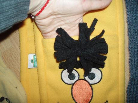 Šále a rukavice, 92