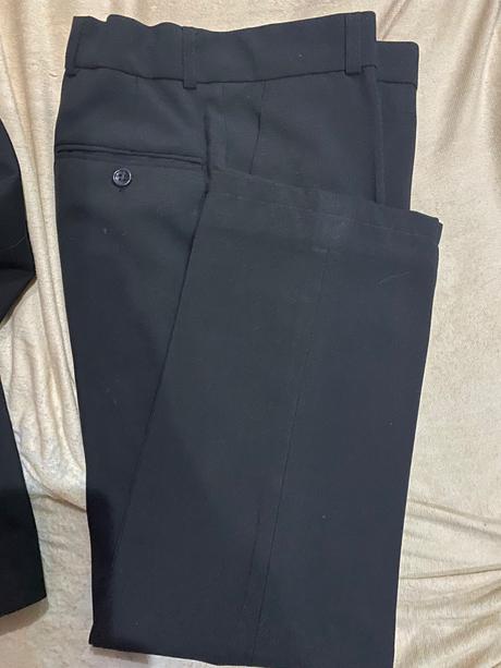 Chlapčensky oblek, 140