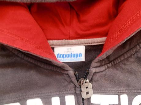 Mikinka s kapucou, dopodopo,128