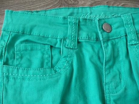 Zelené rifle na 9-10 rokov, super stav, denim co,140