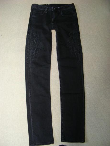 Vyšívané slim rifle h&m - 25/32, h&m,xs
