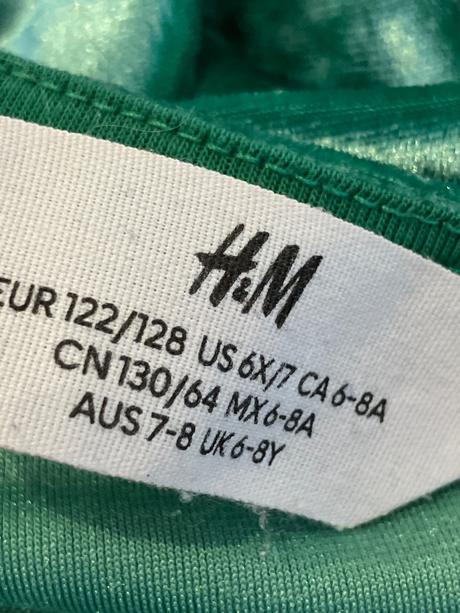 Dievčenské velúrované šaty s volánmi h&m (122-128), h&m,122
