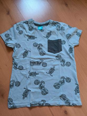 Tričko s motorkami, 122