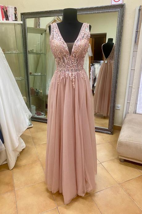 Spoločenské šaty vo veľkosti s/m, xs