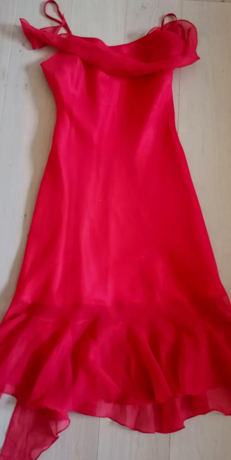 Spoločenské šaty, 40