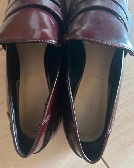 Krásne nové topánky v bordovej farbe zara, zara,40
