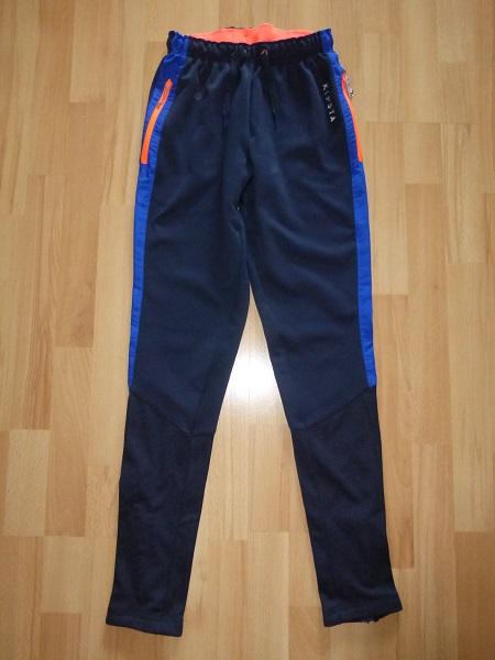 Tepláky kipsta, kipsta,s