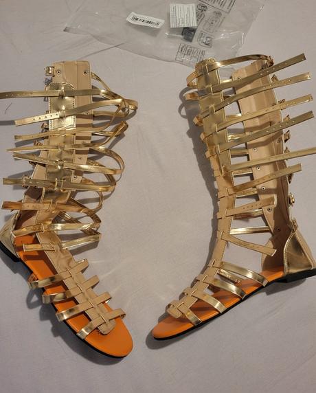 Krásne gladiatorky, 38 / 39