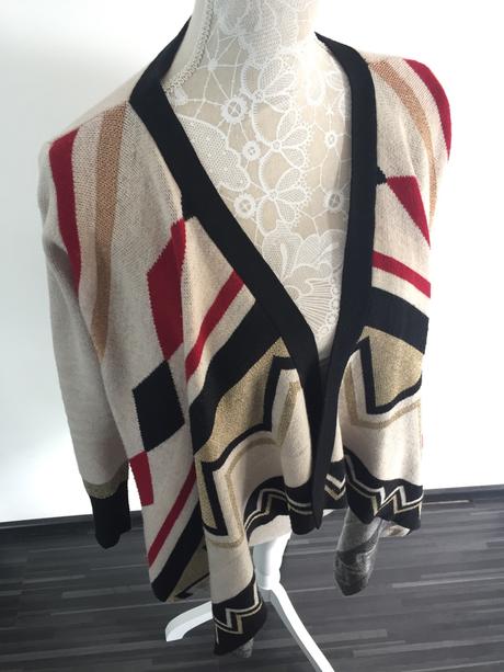 Značkovy a kvalitny svetrík xs/s, xs