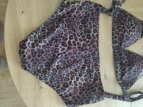 Leopardie plavky, l