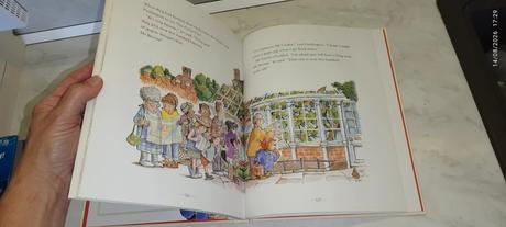 Michael bond - the paddington treasury for the ver,