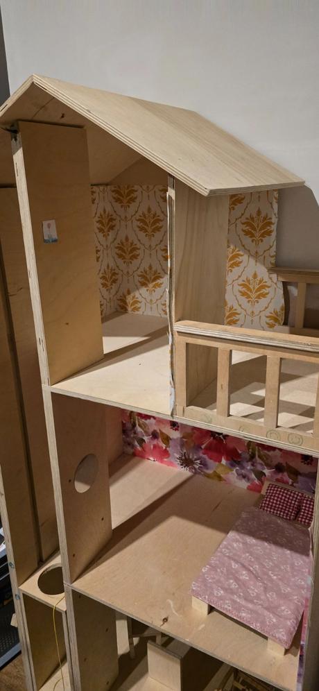 Domček pre bábiky, 