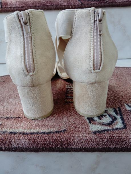 Béžové sandále veľ.37, 37