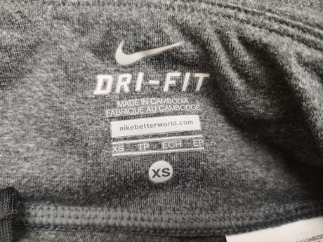 Športové šortky, nike,xs