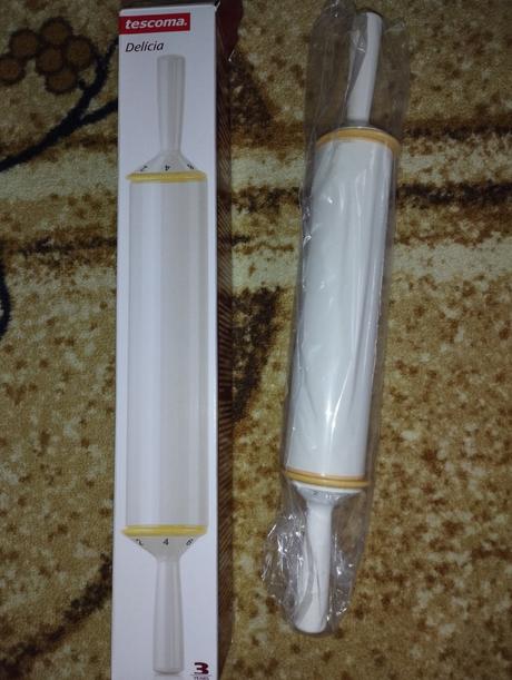 Tescoma valcek na cesto, 