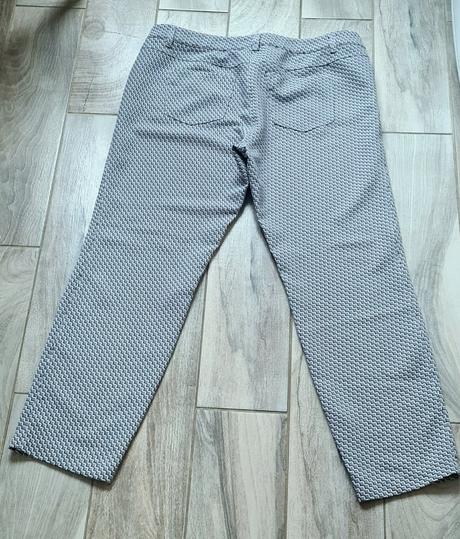 Dámske nohavice, 44