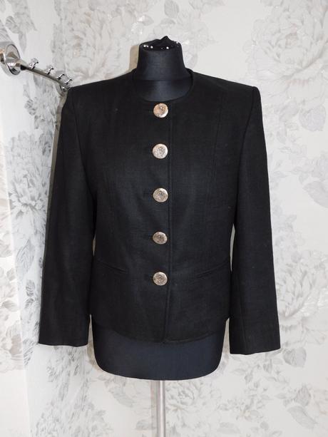 Luxusny tyrol blejzer ku kroju, 36