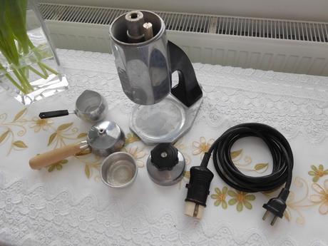 Art deco maďarský ftm unipress chrómový,, 