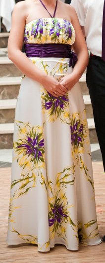 Spoločenské šaty na nižšiu postavu s/m, s