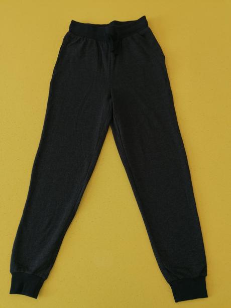 Tepláky 146/152, 152