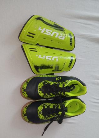 Tenisky + chranice, 31