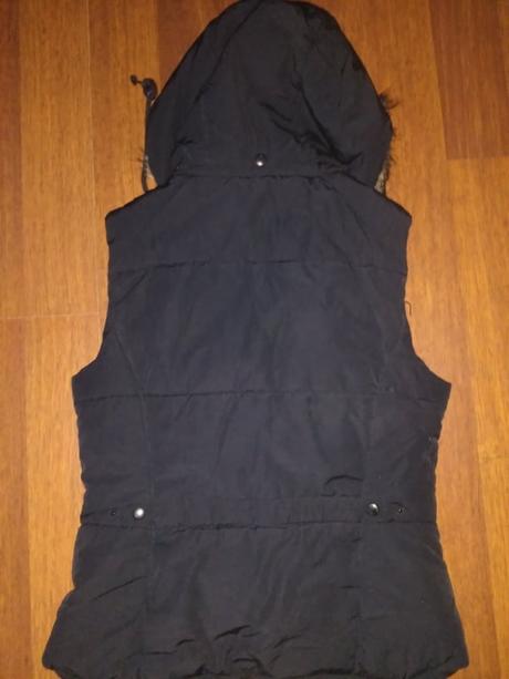 Hrubá vesta, h&m,42