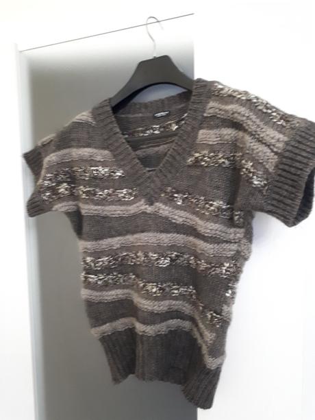 Dámsky sveter značky motivi, s